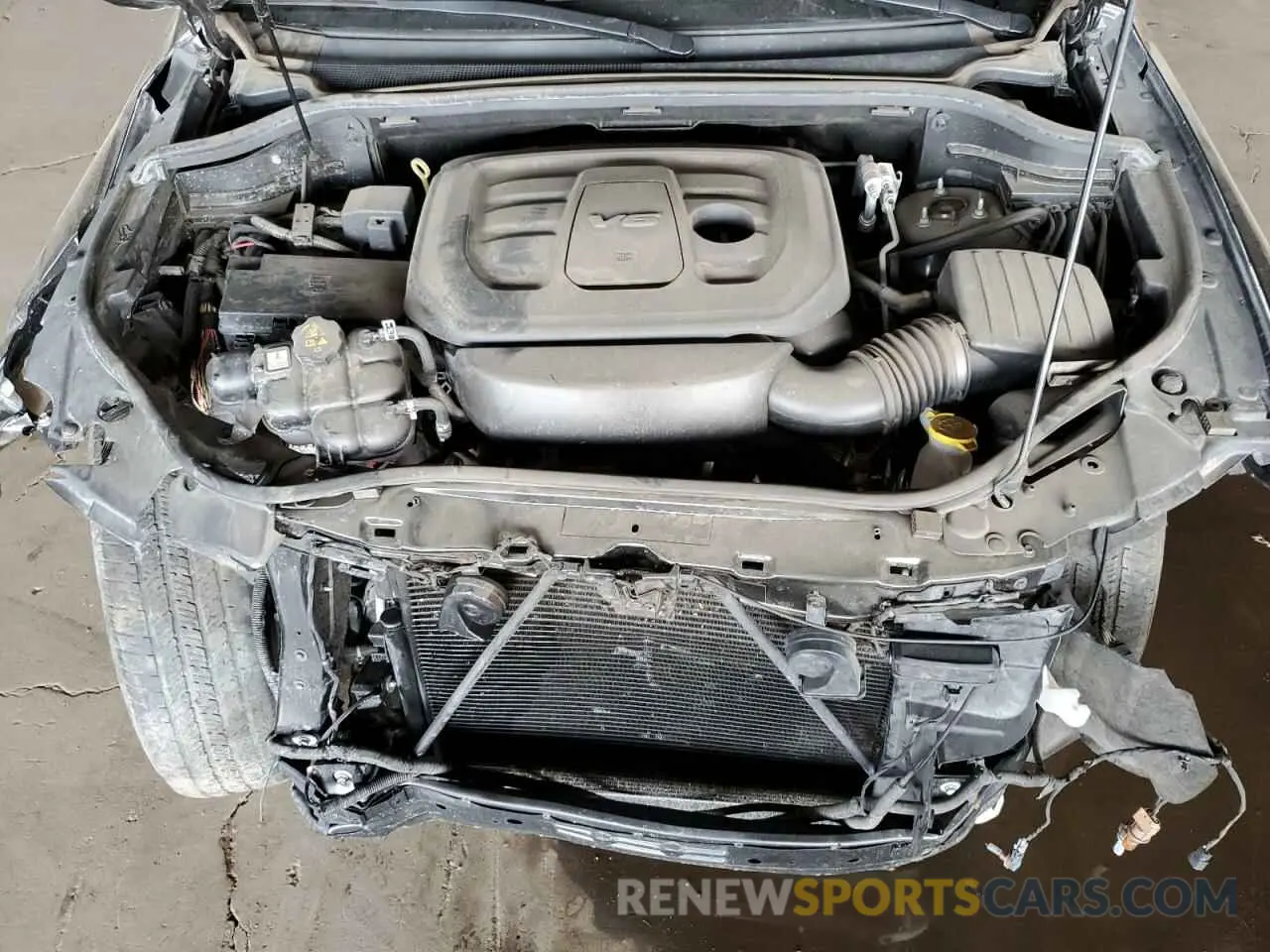 11 Photograph of a damaged car 1C4RJEAG8KC762930 JEEP GRAND CHER 2019