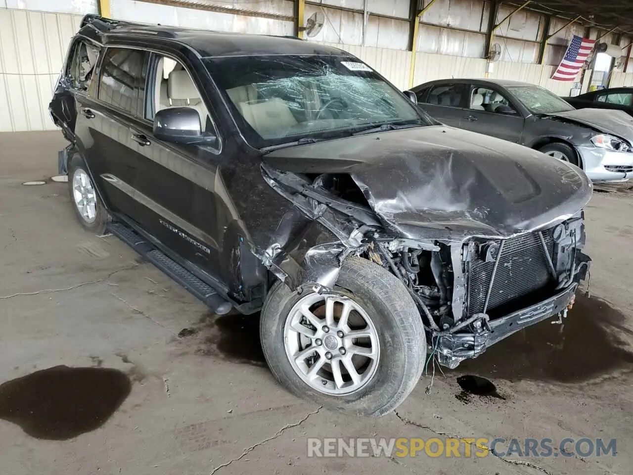 4 Photograph of a damaged car 1C4RJEAG8KC762930 JEEP GRAND CHER 2019