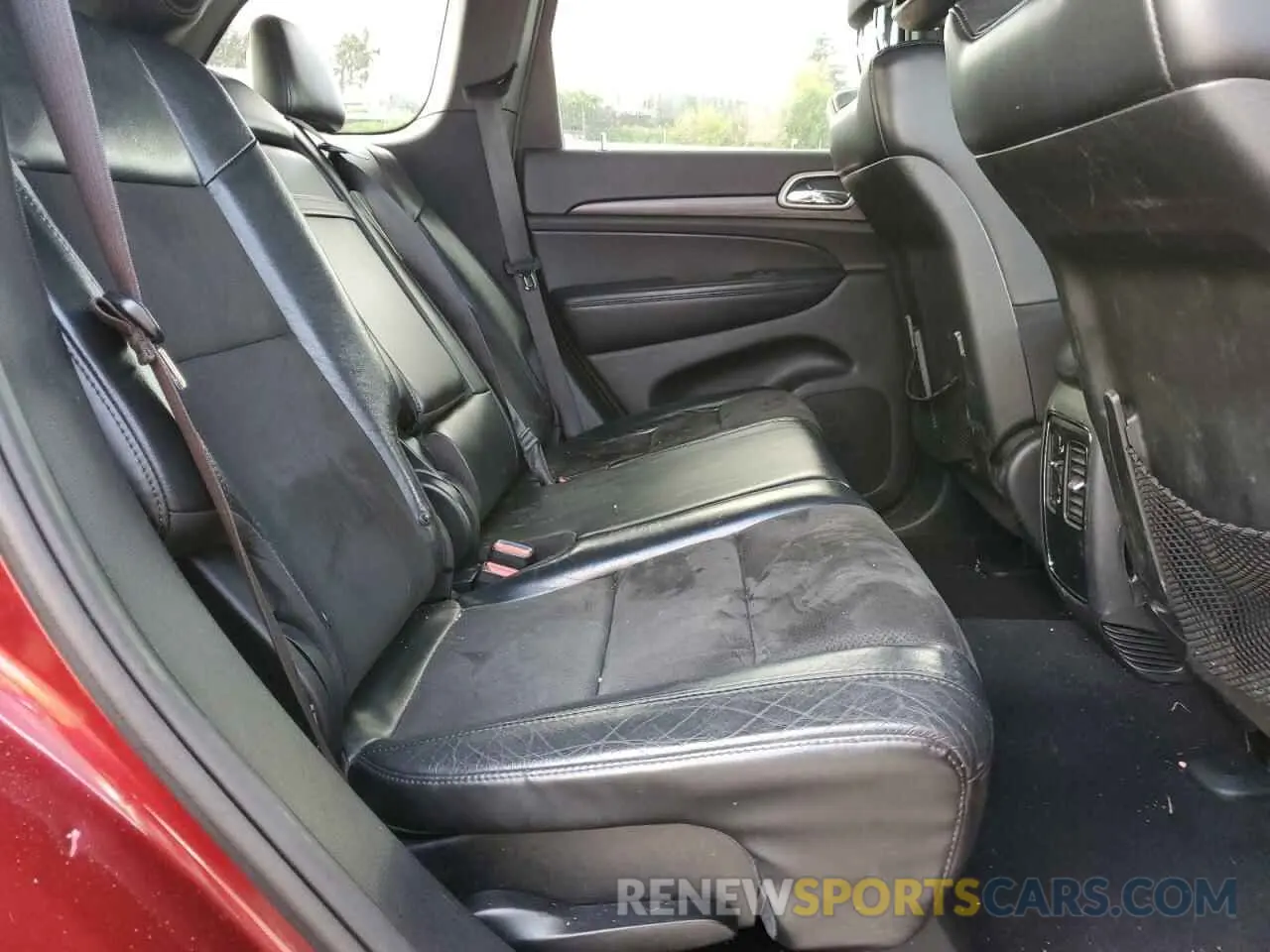 11 Photograph of a damaged car 1C4RJEAG9KC790591 JEEP GRAND CHER 2019