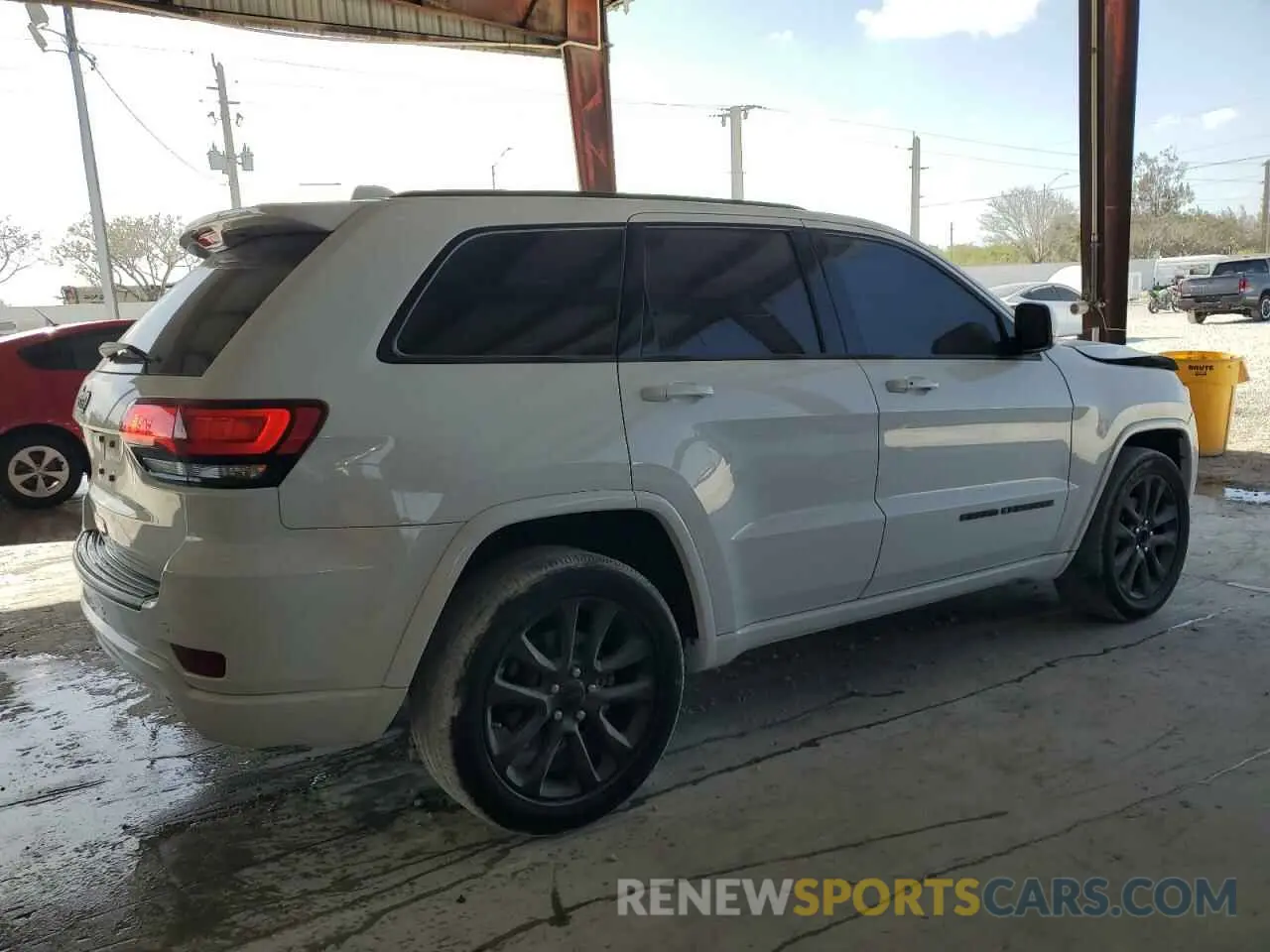 3 Photograph of a damaged car 1C4RJEAGXKC833075 JEEP GRAND CHER 2019