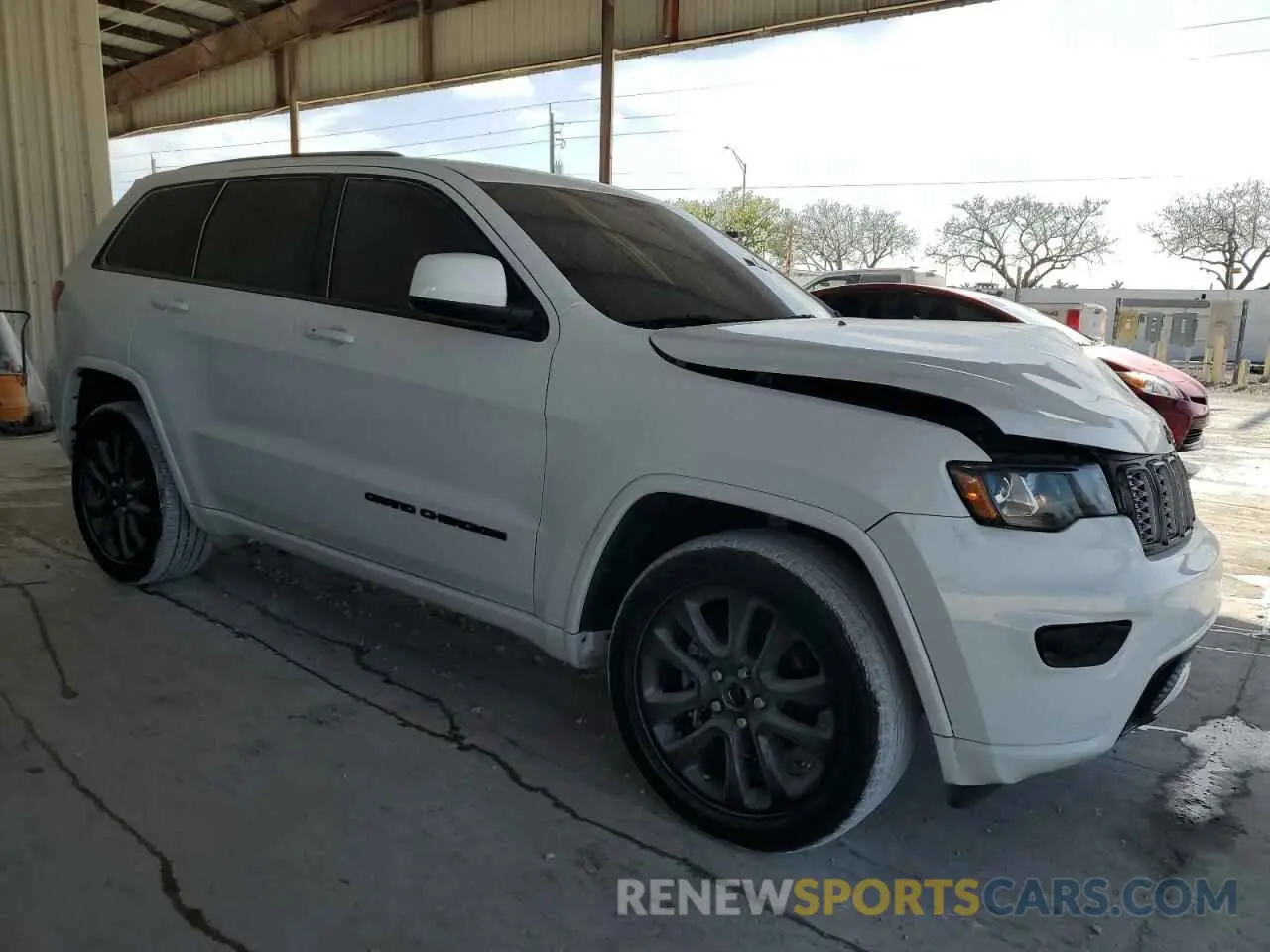 4 Photograph of a damaged car 1C4RJEAGXKC833075 JEEP GRAND CHER 2019