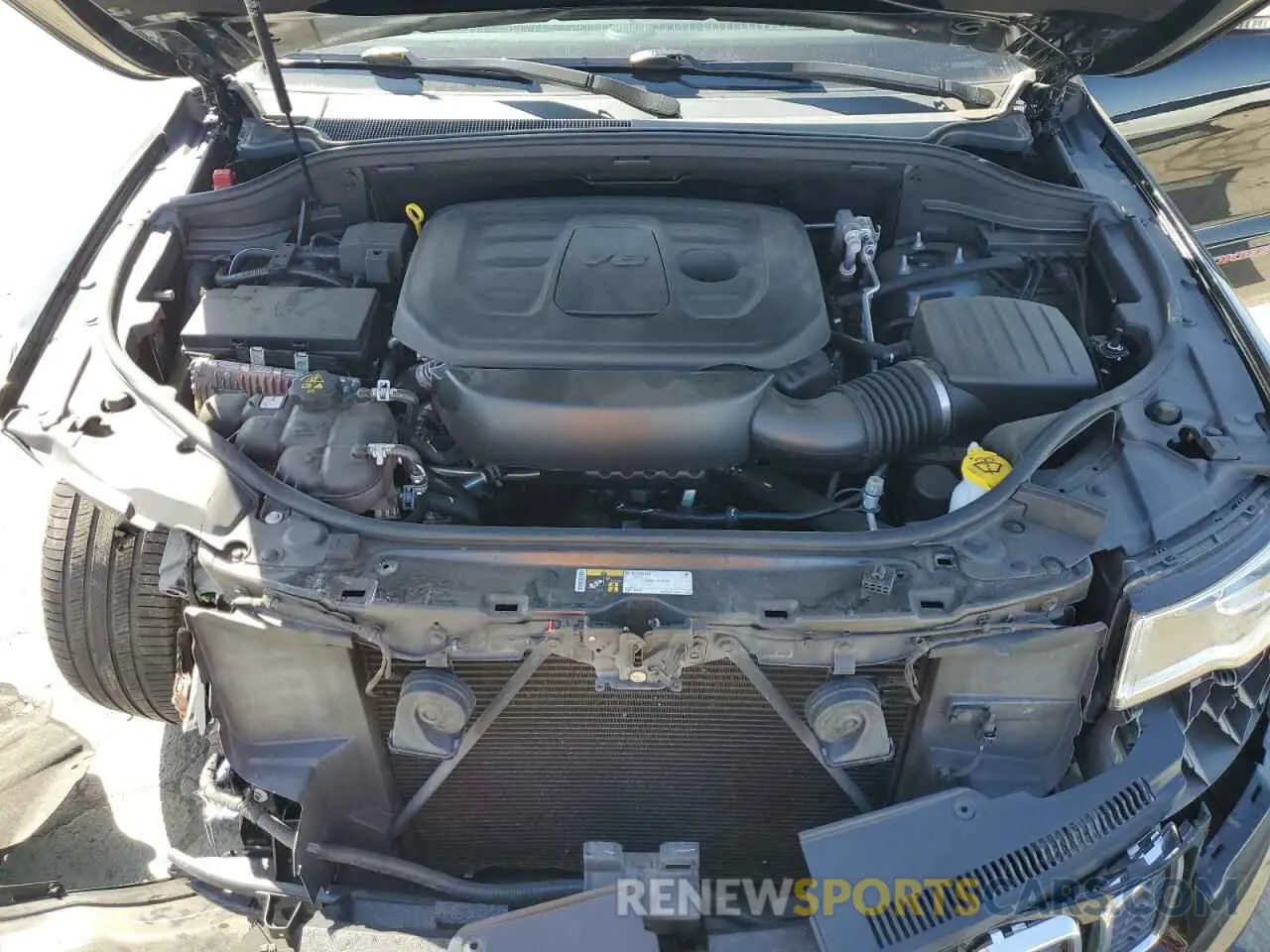 12 Photograph of a damaged car 1C4RJEBG0KC675442 JEEP GRAND CHER 2019