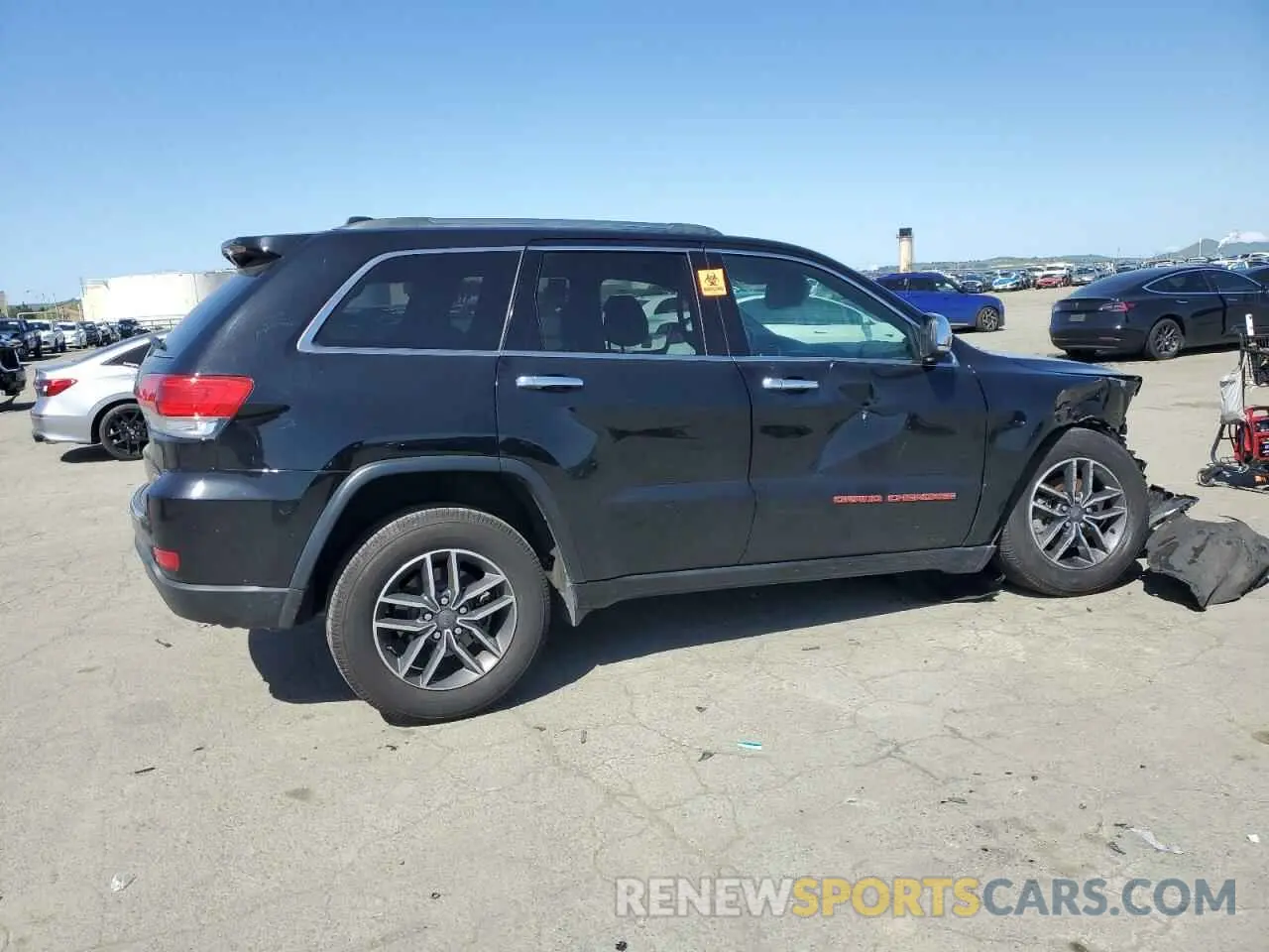 3 Photograph of a damaged car 1C4RJEBG0KC675442 JEEP GRAND CHER 2019