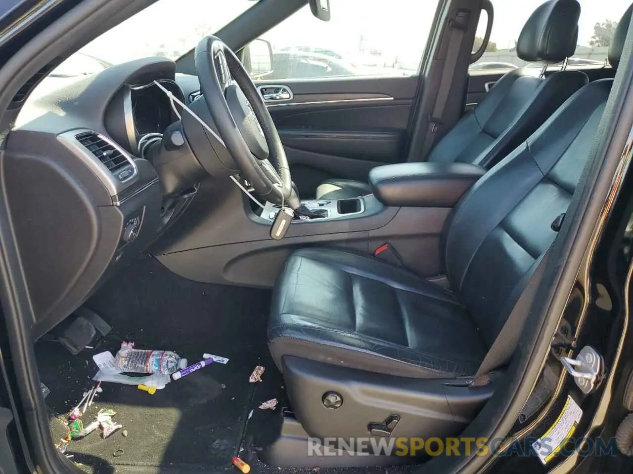 7 Photograph of a damaged car 1C4RJEBG0KC675442 JEEP GRAND CHER 2019