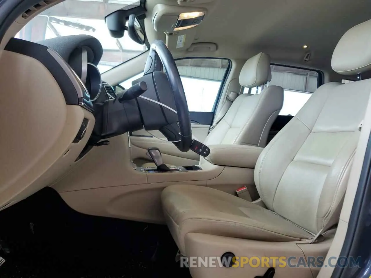 7 Photograph of a damaged car 1C4RJEBG1KC816874 JEEP GRAND CHER 2019