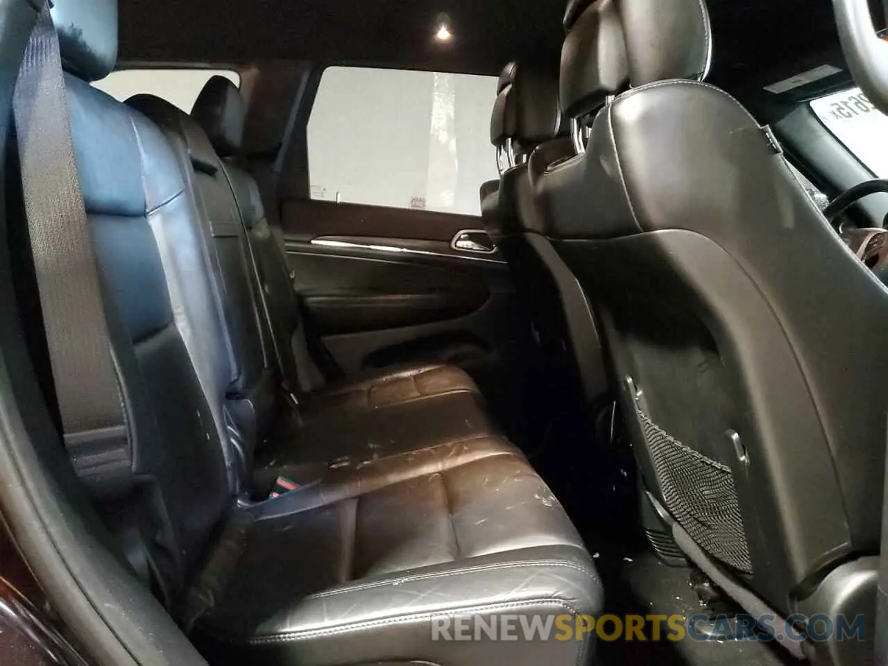 11 Photograph of a damaged car 1C4RJEBG2KC689827 JEEP GRAND CHER 2019