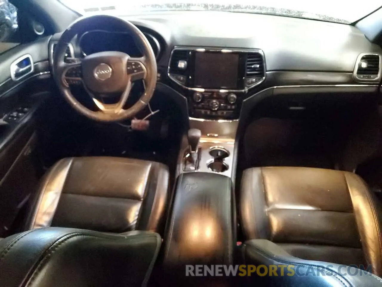 8 Photograph of a damaged car 1C4RJEBG2KC689827 JEEP GRAND CHER 2019