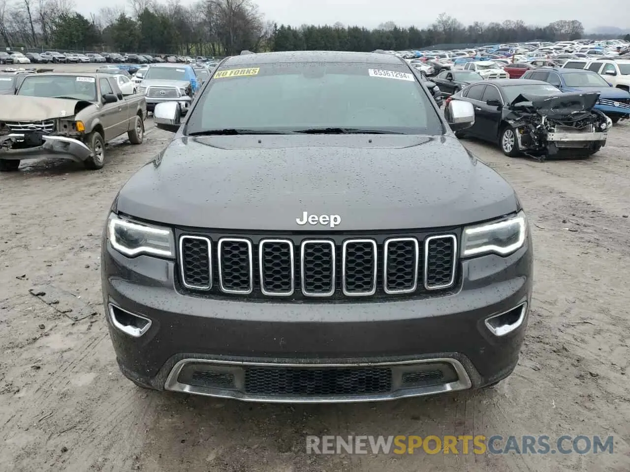 5 Photograph of a damaged car 1C4RJEBG2KC789166 JEEP GRAND CHER 2019