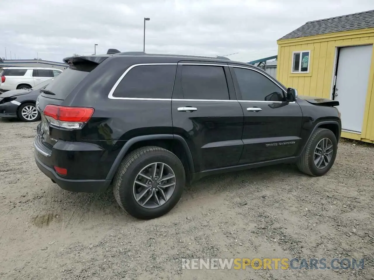 3 Photograph of a damaged car 1C4RJEBG2KC797509 JEEP GRAND CHER 2019