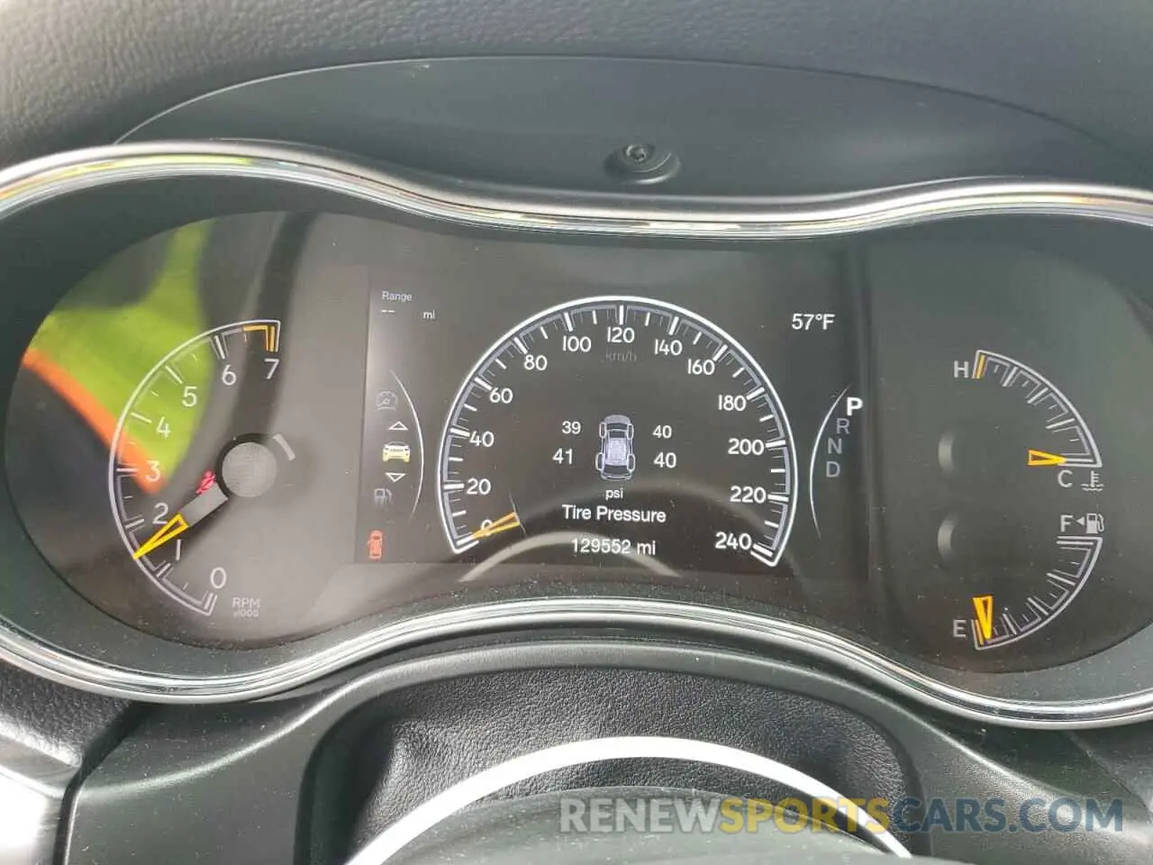 9 Photograph of a damaged car 1C4RJEBG2KC797509 JEEP GRAND CHER 2019