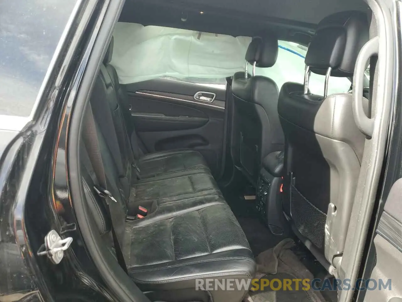 10 Photograph of a damaged car 1C4RJEBG3KC680764 JEEP GRAND CHER 2019