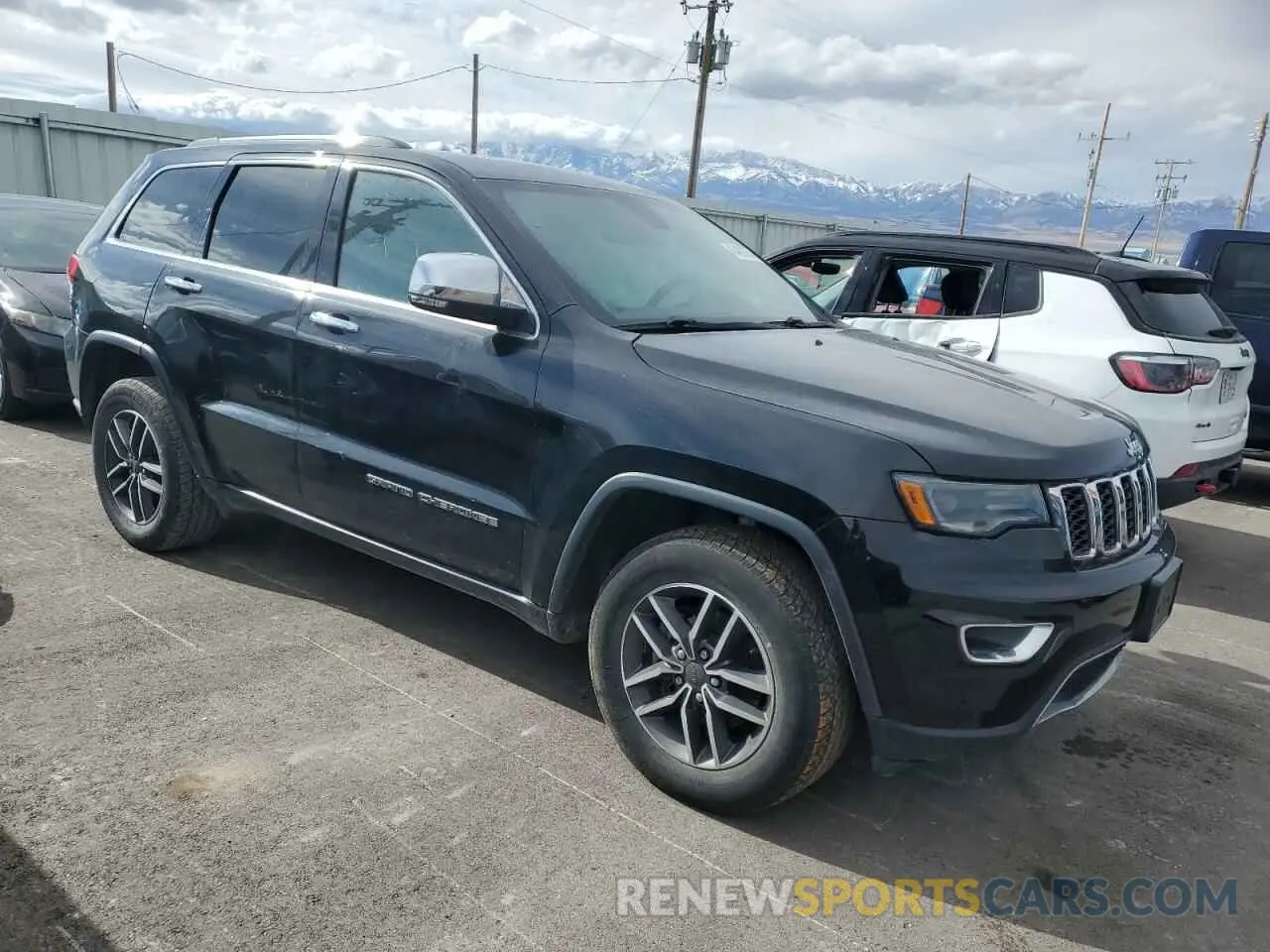 4 Photograph of a damaged car 1C4RJEBG3KC680764 JEEP GRAND CHER 2019
