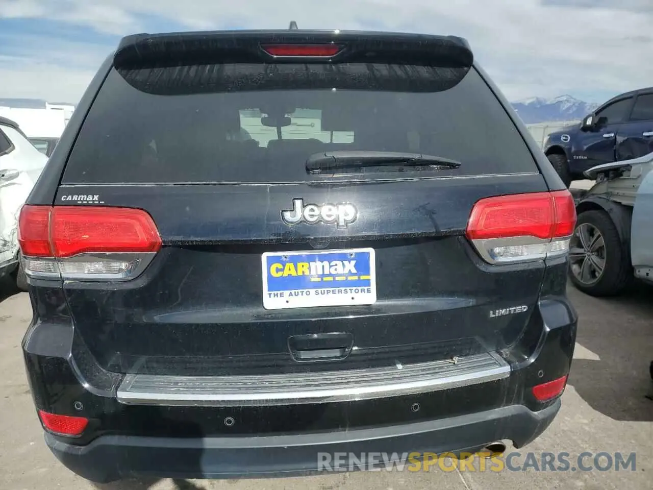 6 Photograph of a damaged car 1C4RJEBG3KC680764 JEEP GRAND CHER 2019