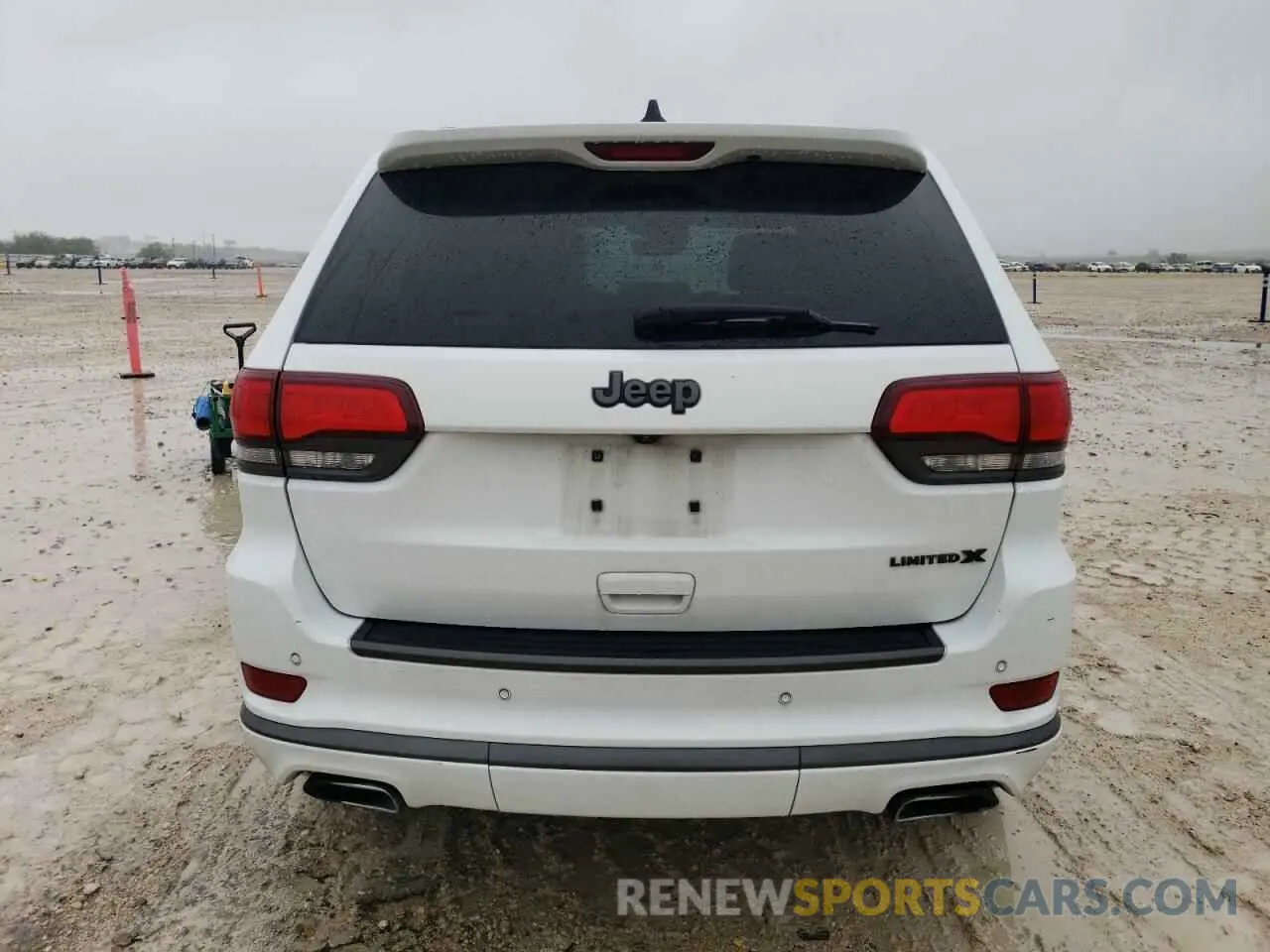 6 Photograph of a damaged car 1C4RJEBG4KC698559 JEEP GRAND CHER 2019