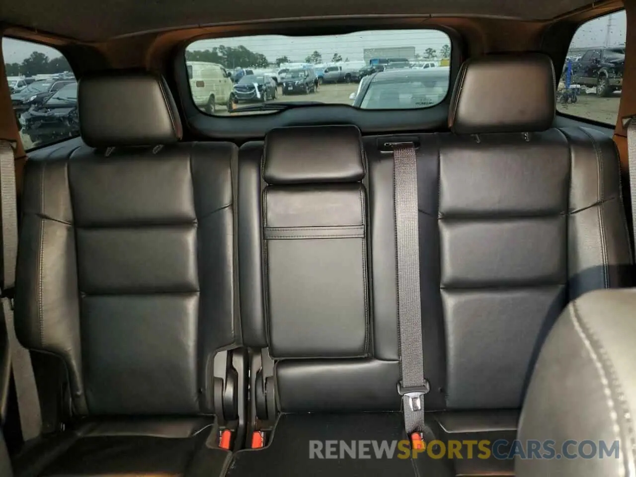 10 Photograph of a damaged car 1C4RJEBG6KC615116 JEEP GRAND CHER 2019