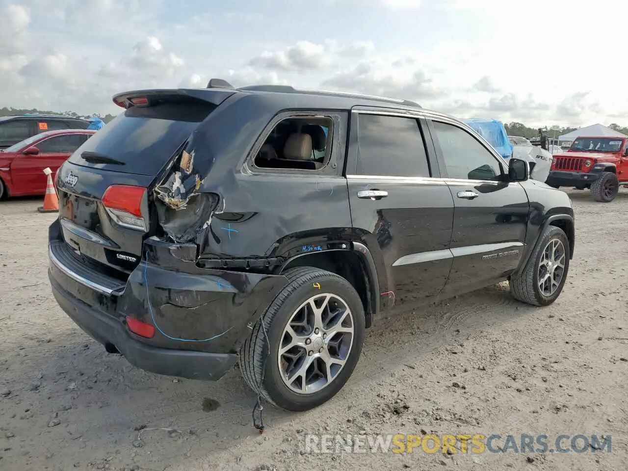 3 Photograph of a damaged car 1C4RJEBG6KC615679 JEEP GRAND CHER 2019