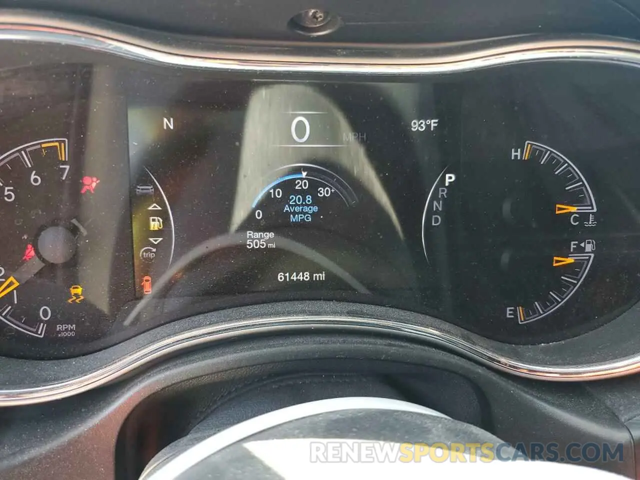 9 Photograph of a damaged car 1C4RJEBG7KC656564 JEEP GRAND CHER 2019