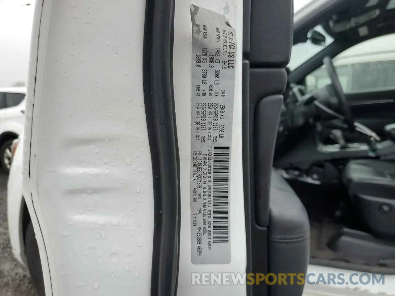 13 Photograph of a damaged car 1C4RJEBG7KC715791 JEEP GRAND CHER 2019