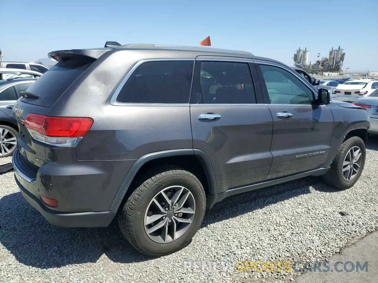 3 Photograph of a damaged car 1C4RJEBG7KC763274 JEEP GRAND CHER 2019