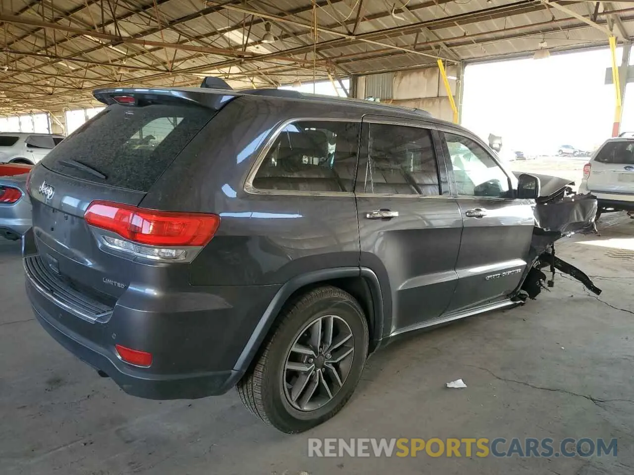 3 Photograph of a damaged car 1C4RJEBGXKC656686 JEEP GRAND CHER 2019