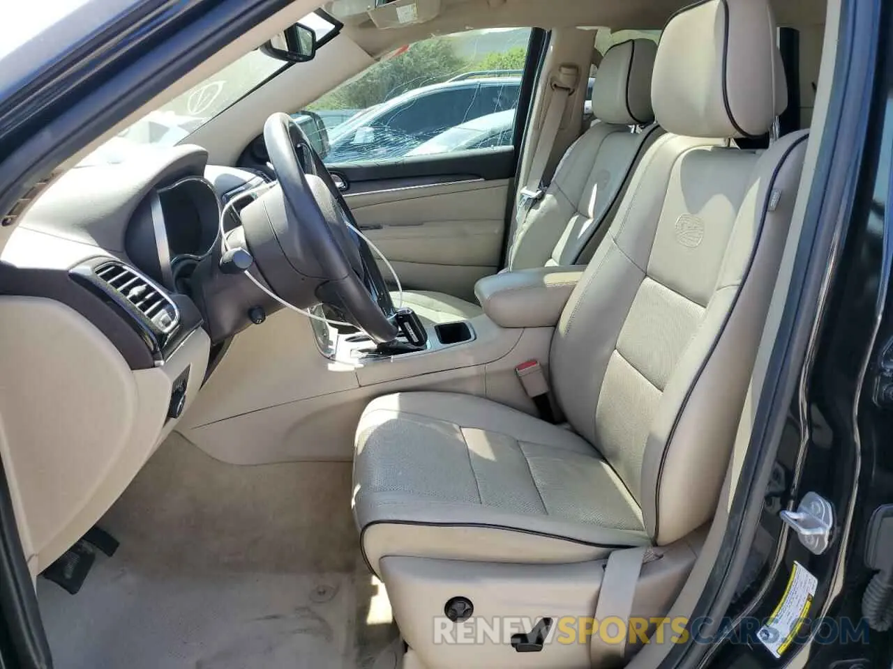 7 Photograph of a damaged car 1C4RJECG5KC597142 JEEP GRAND CHER 2019