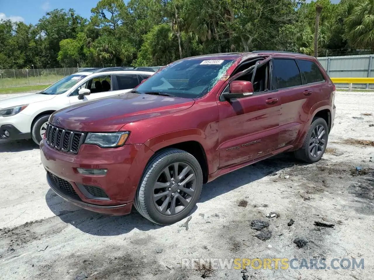 1 Photograph of a damaged car 1C4RJECG5KC662474 JEEP GRAND CHER 2019