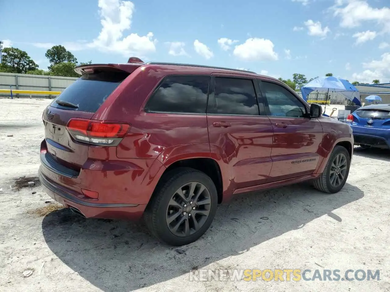 3 Photograph of a damaged car 1C4RJECG5KC662474 JEEP GRAND CHER 2019