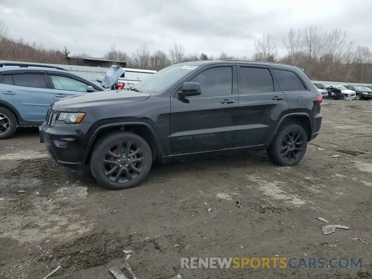 1 Photograph of a damaged car 1C4RJFAG0KC570018 JEEP GRAND CHER 2019