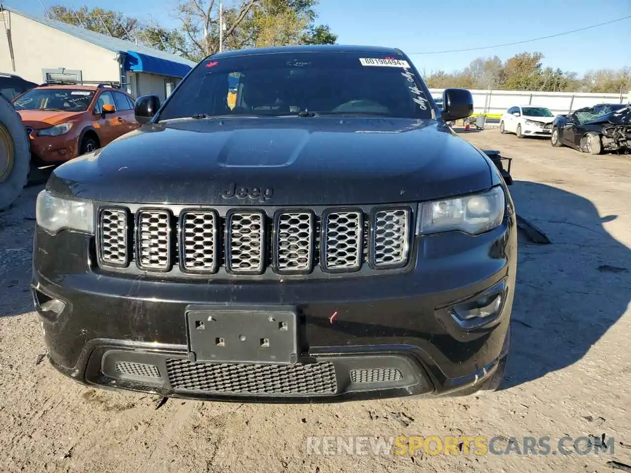 5 Photograph of a damaged car 1C4RJFAG0KC593430 JEEP GRAND CHER 2019