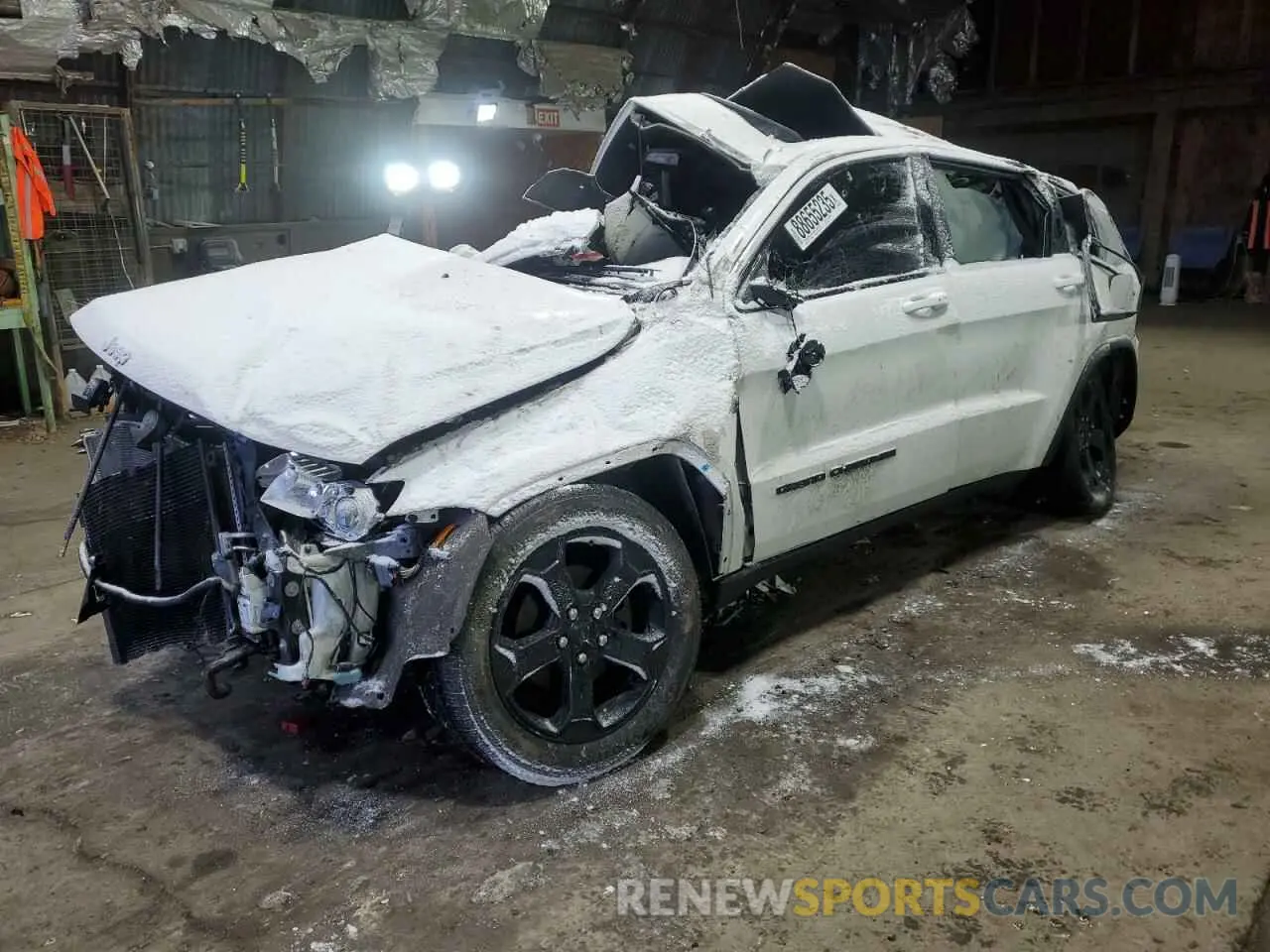1 Photograph of a damaged car 1C4RJFAG0KC775547 JEEP GRAND CHER 2019