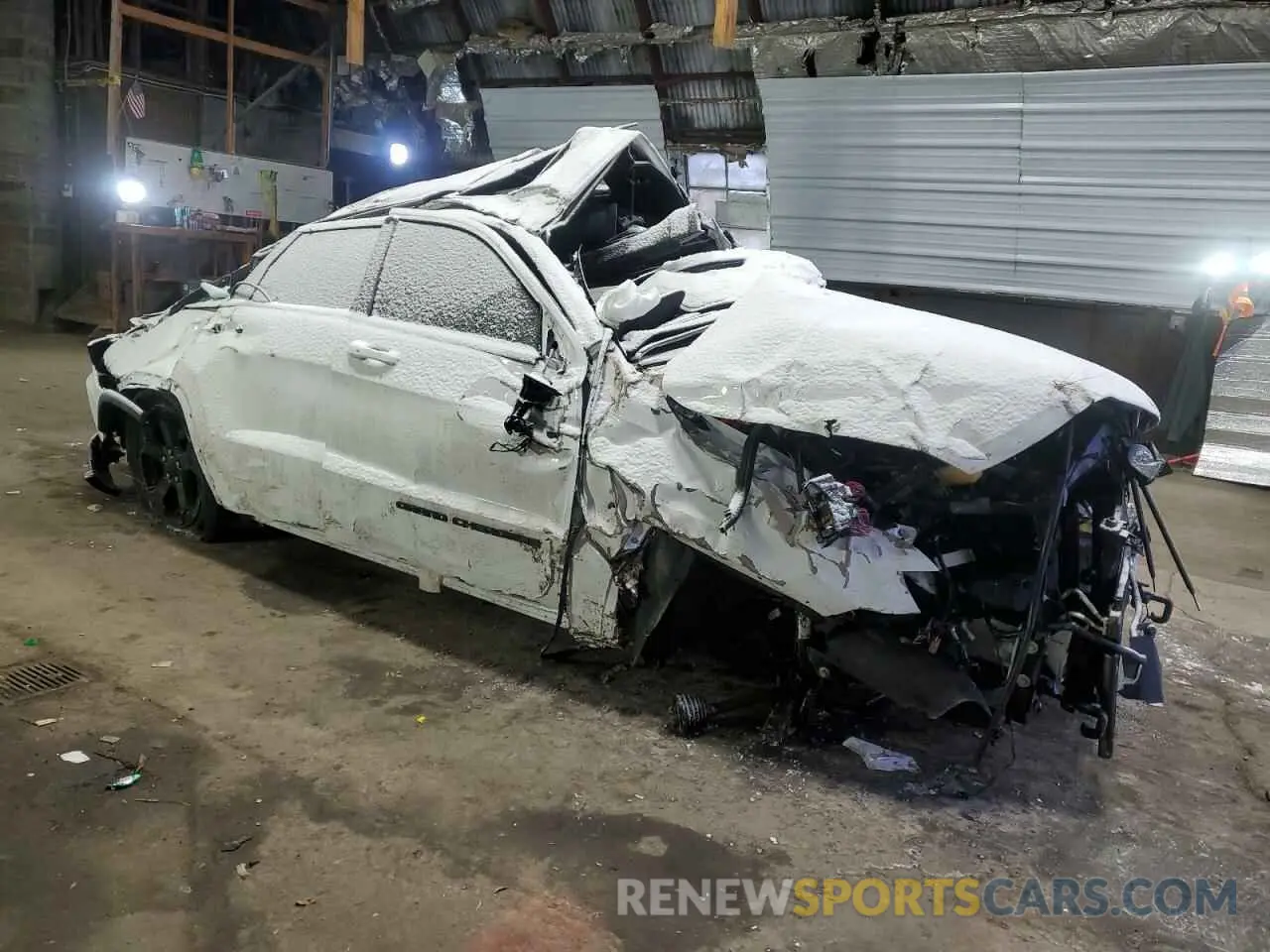 4 Photograph of a damaged car 1C4RJFAG0KC775547 JEEP GRAND CHER 2019