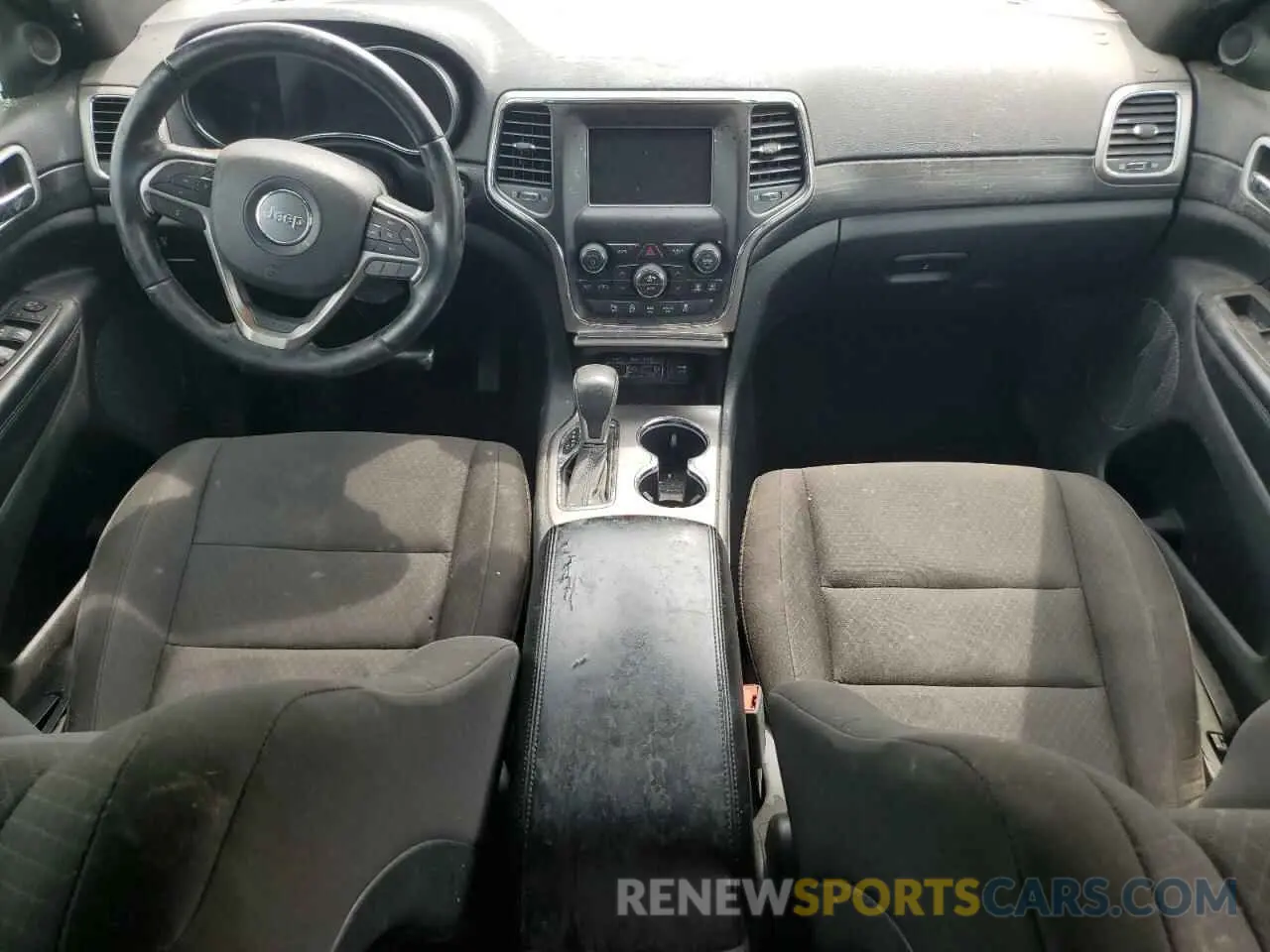 8 Photograph of a damaged car 1C4RJFAG0KC835522 JEEP GRAND CHER 2019