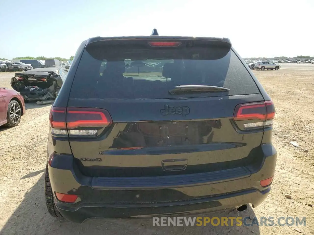 6 Photograph of a damaged car 1C4RJFAG1KC760944 JEEP GRAND CHER 2019