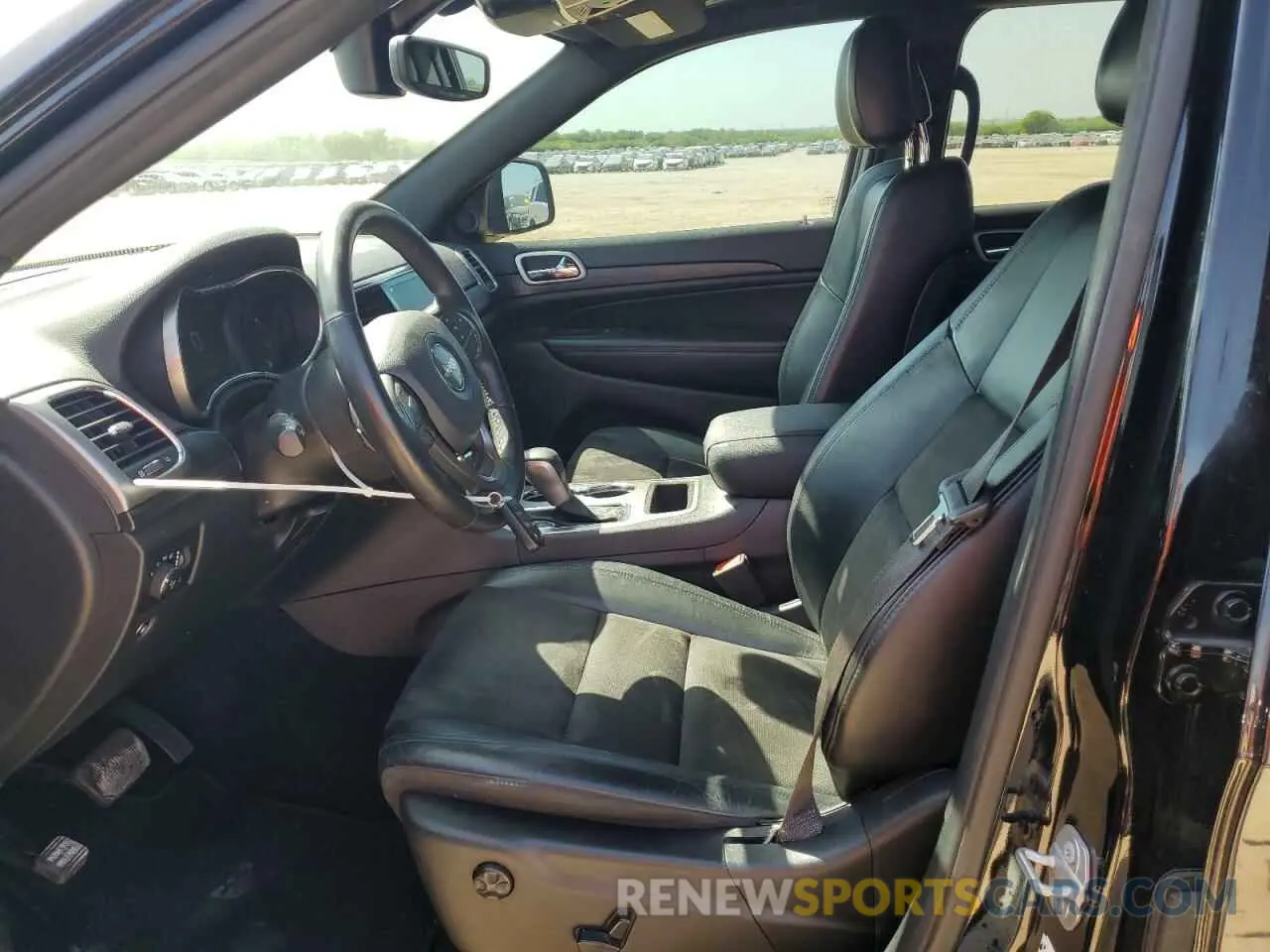 7 Photograph of a damaged car 1C4RJFAG1KC760944 JEEP GRAND CHER 2019