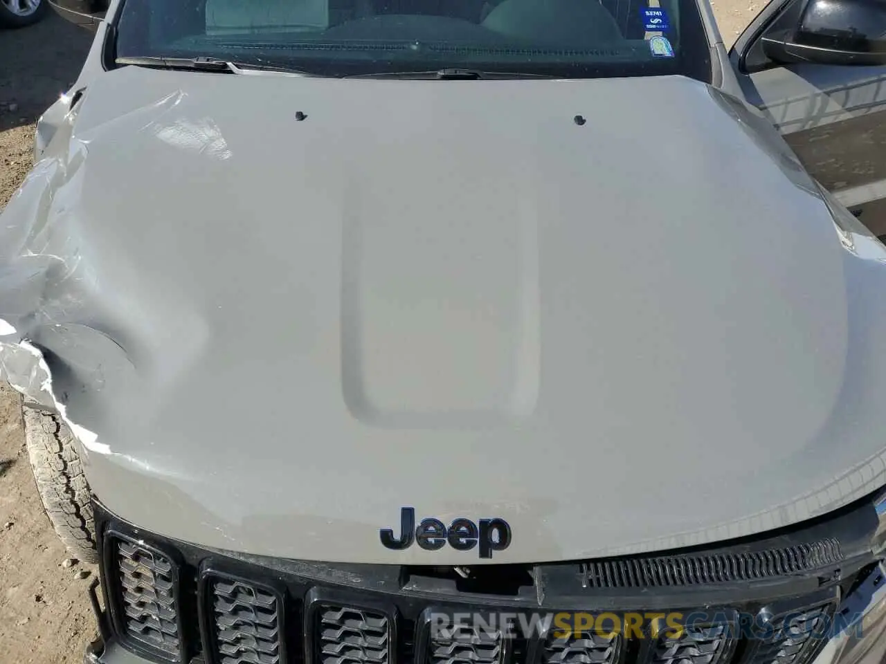 11 Photograph of a damaged car 1C4RJFAG1KC807907 JEEP GRAND CHER 2019