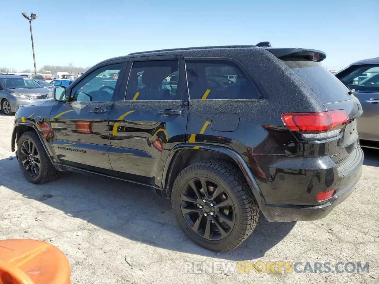2 Photograph of a damaged car 1C4RJFAG1KC819376 JEEP GRAND CHER 2019
