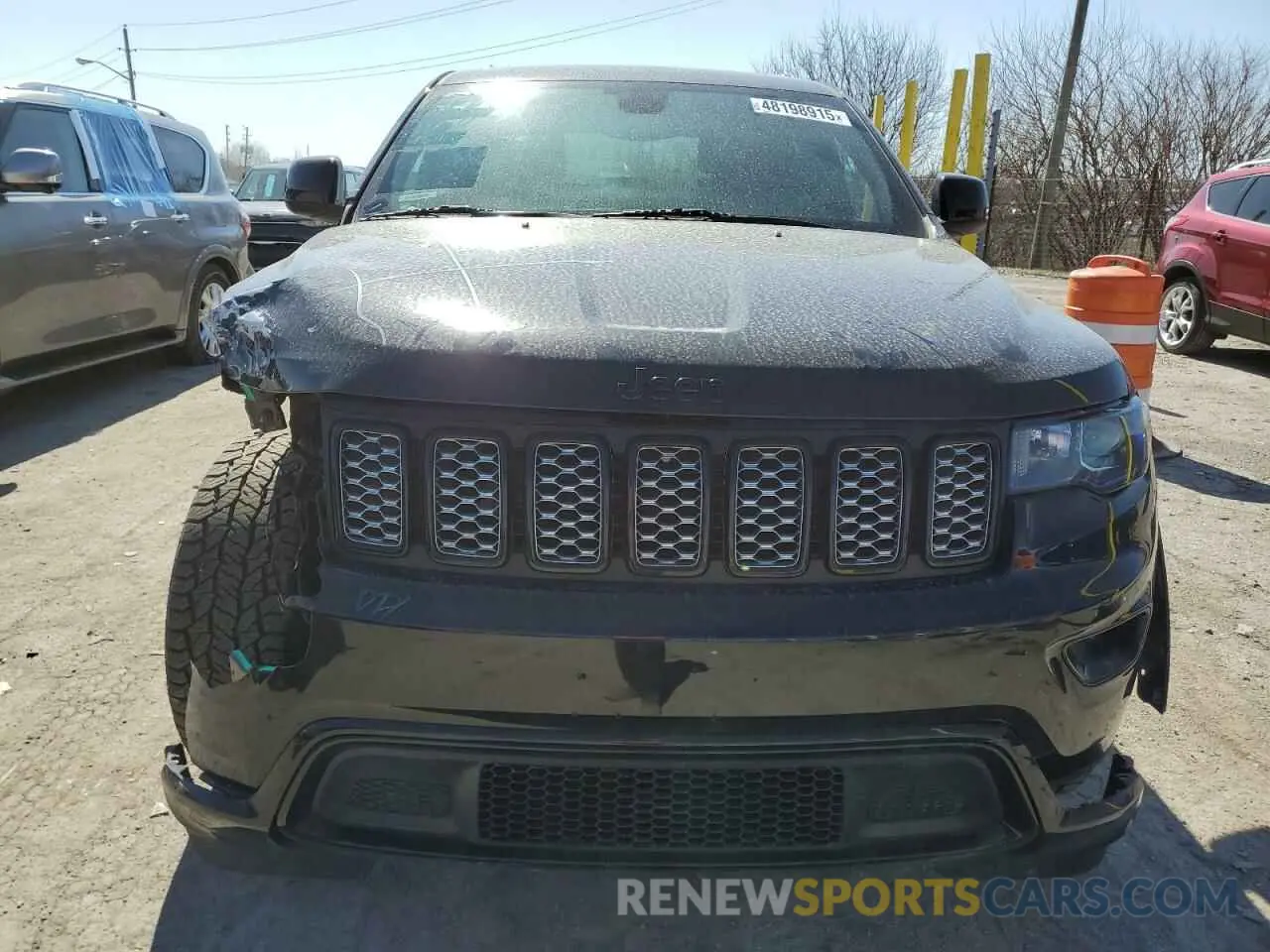 5 Photograph of a damaged car 1C4RJFAG1KC819376 JEEP GRAND CHER 2019