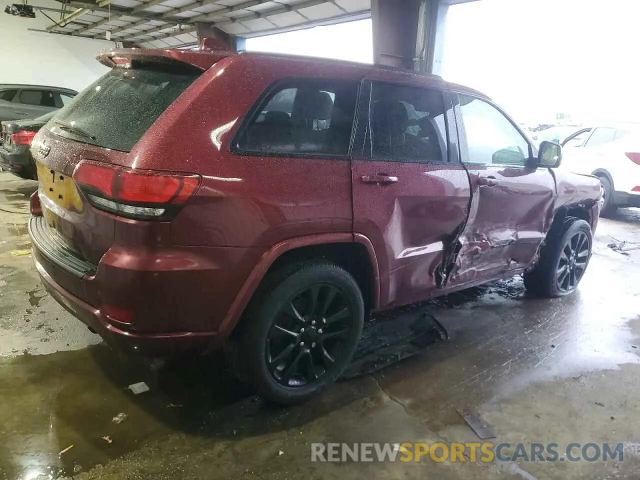 3 Photograph of a damaged car 1C4RJFAG2KC562406 JEEP GRAND CHER 2019