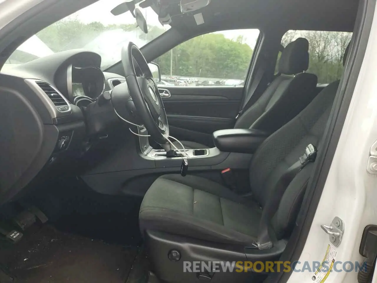 7 Photograph of a damaged car 1C4RJFAG2KC592635 JEEP GRAND CHER 2019