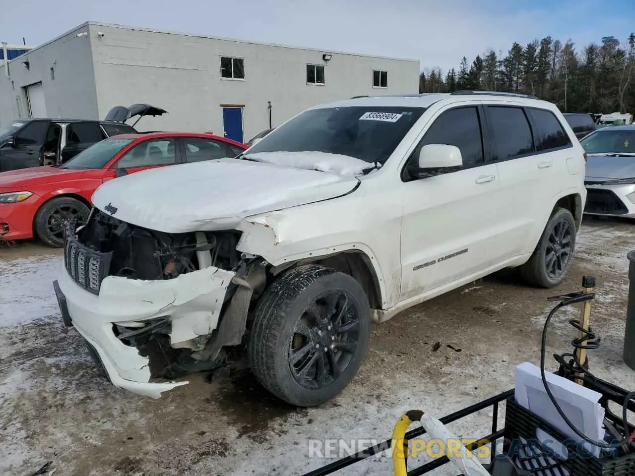 1 Photograph of a damaged car 1C4RJFAG2KC766347 JEEP GRAND CHER 2019