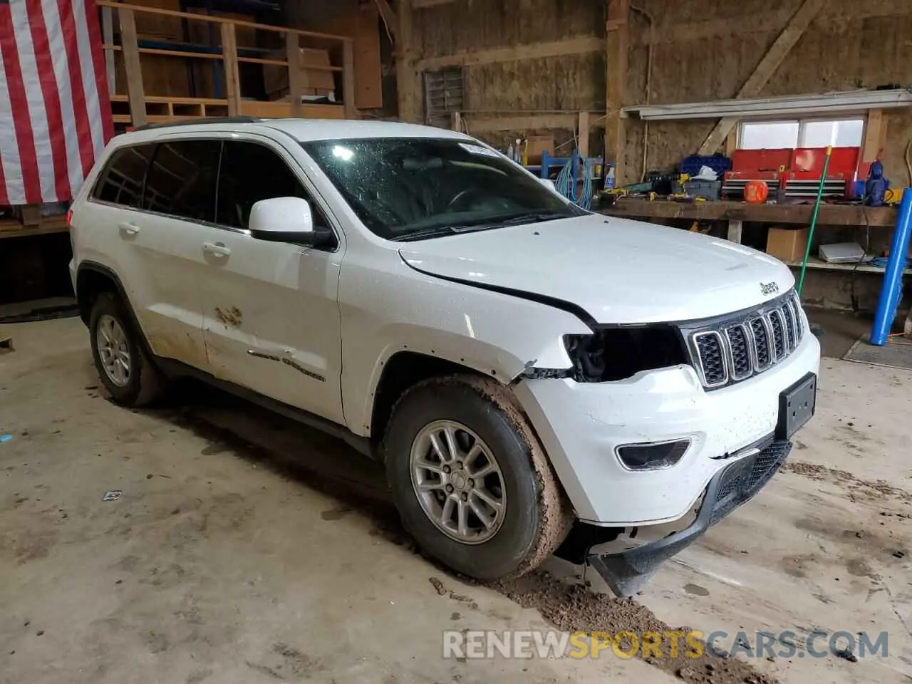4 Photograph of a damaged car 1C4RJFAG2KC781737 JEEP GRAND CHER 2019