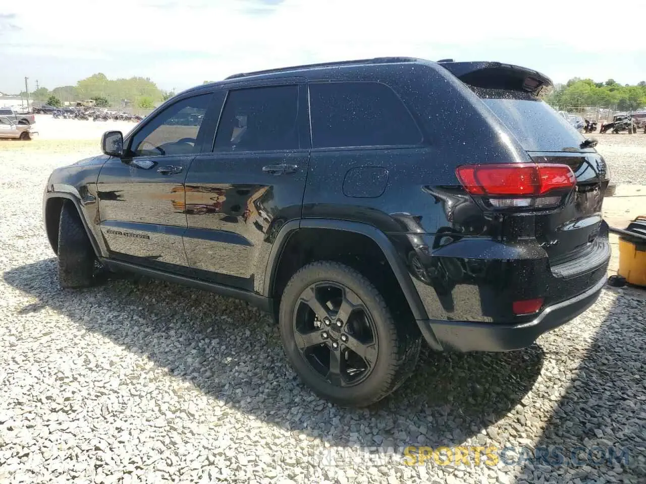 2 Photograph of a damaged car 1C4RJFAG3KC567906 JEEP GRAND CHER 2019