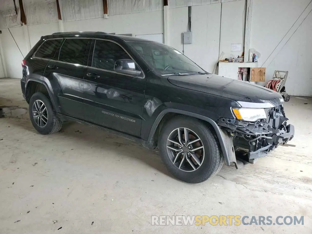 4 Photograph of a damaged car 1C4RJFAG3KC648131 JEEP GRAND CHER 2019
