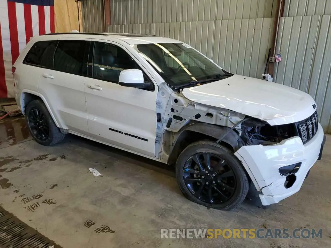 4 Photograph of a damaged car 1C4RJFAG3KC706853 JEEP GRAND CHER 2019