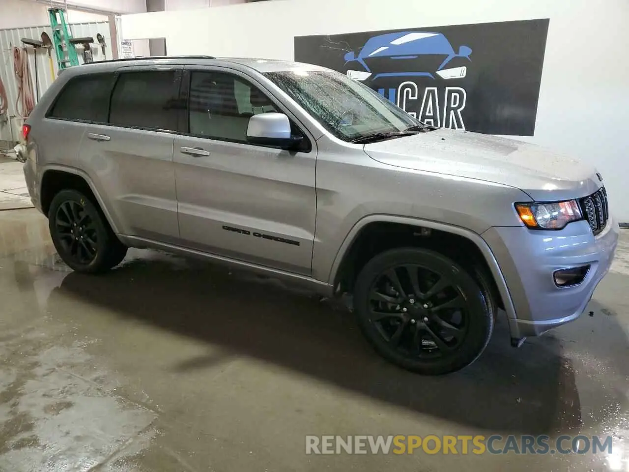 4 Photograph of a damaged car 1C4RJFAG3KC849995 JEEP GRAND CHER 2019