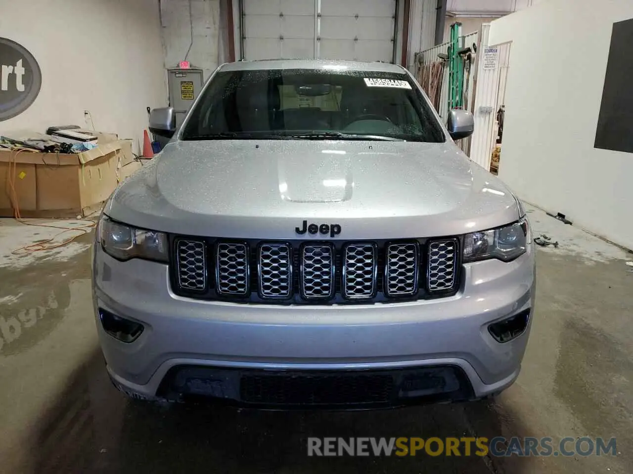 5 Photograph of a damaged car 1C4RJFAG3KC849995 JEEP GRAND CHER 2019