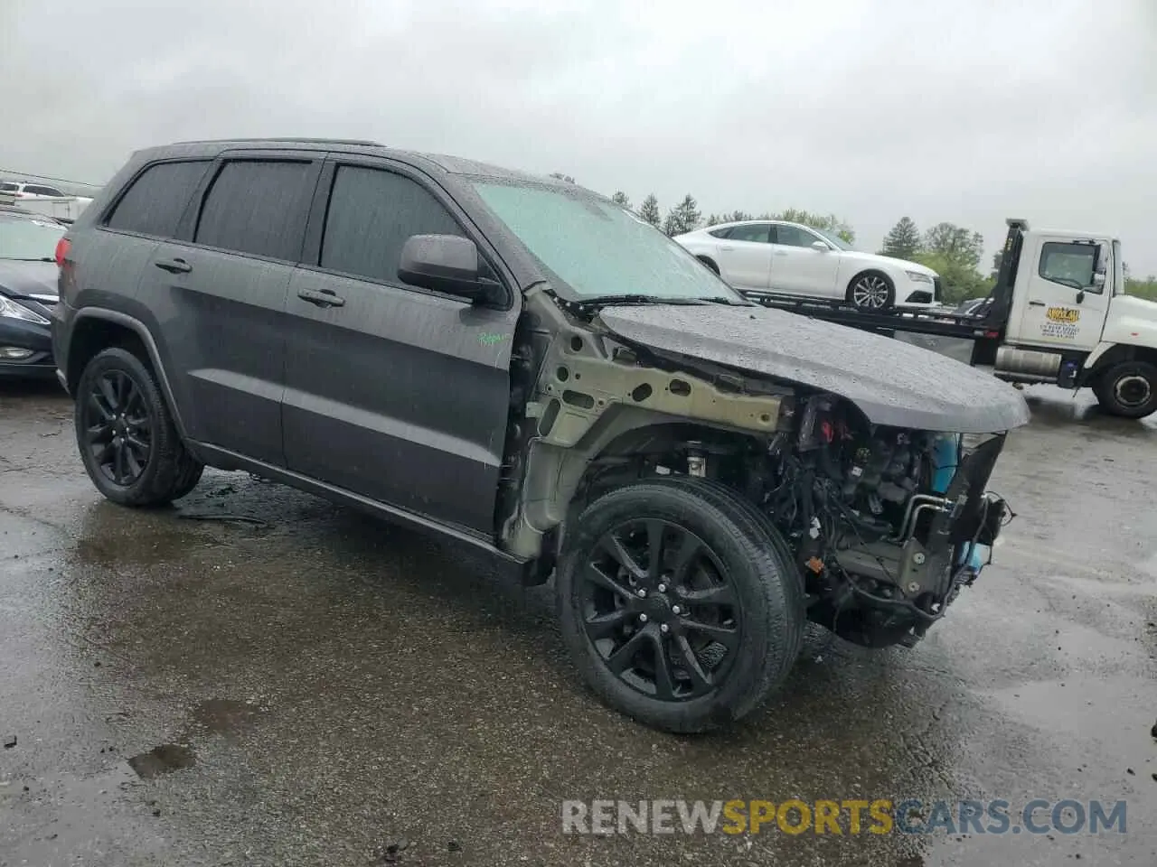 4 Photograph of a damaged car 1C4RJFAG4KC528743 JEEP GRAND CHER 2019