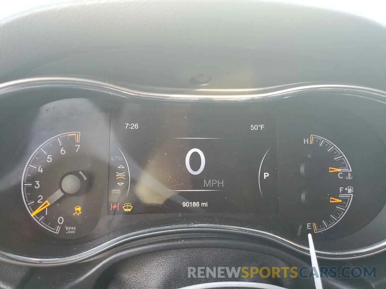 9 Photograph of a damaged car 1C4RJFAG4KC570068 JEEP GRAND CHER 2019
