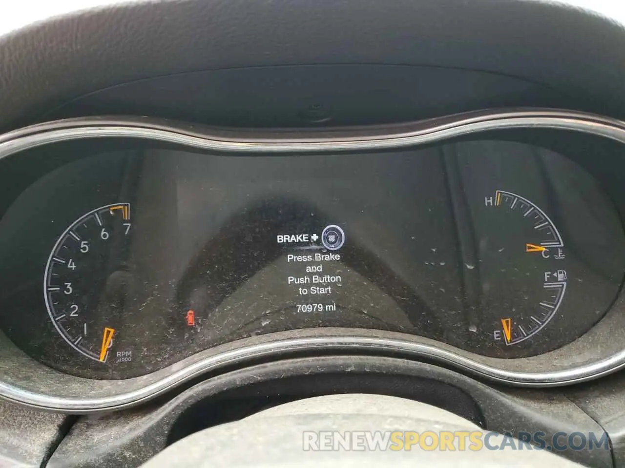 9 Photograph of a damaged car 1C4RJFAG4KC607930 JEEP GRAND CHER 2019
