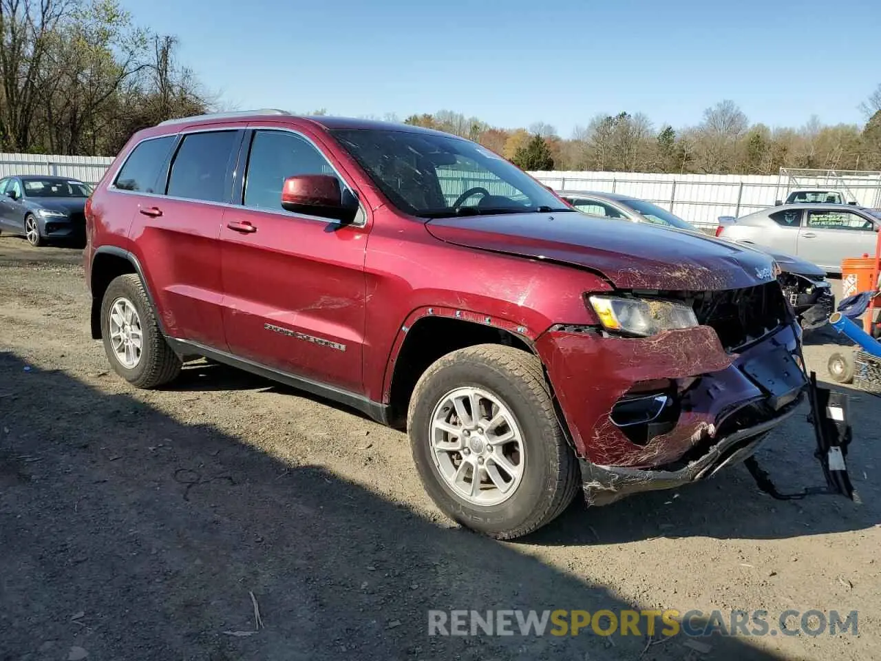 4 Photograph of a damaged car 1C4RJFAG4KC785112 JEEP GRAND CHER 2019